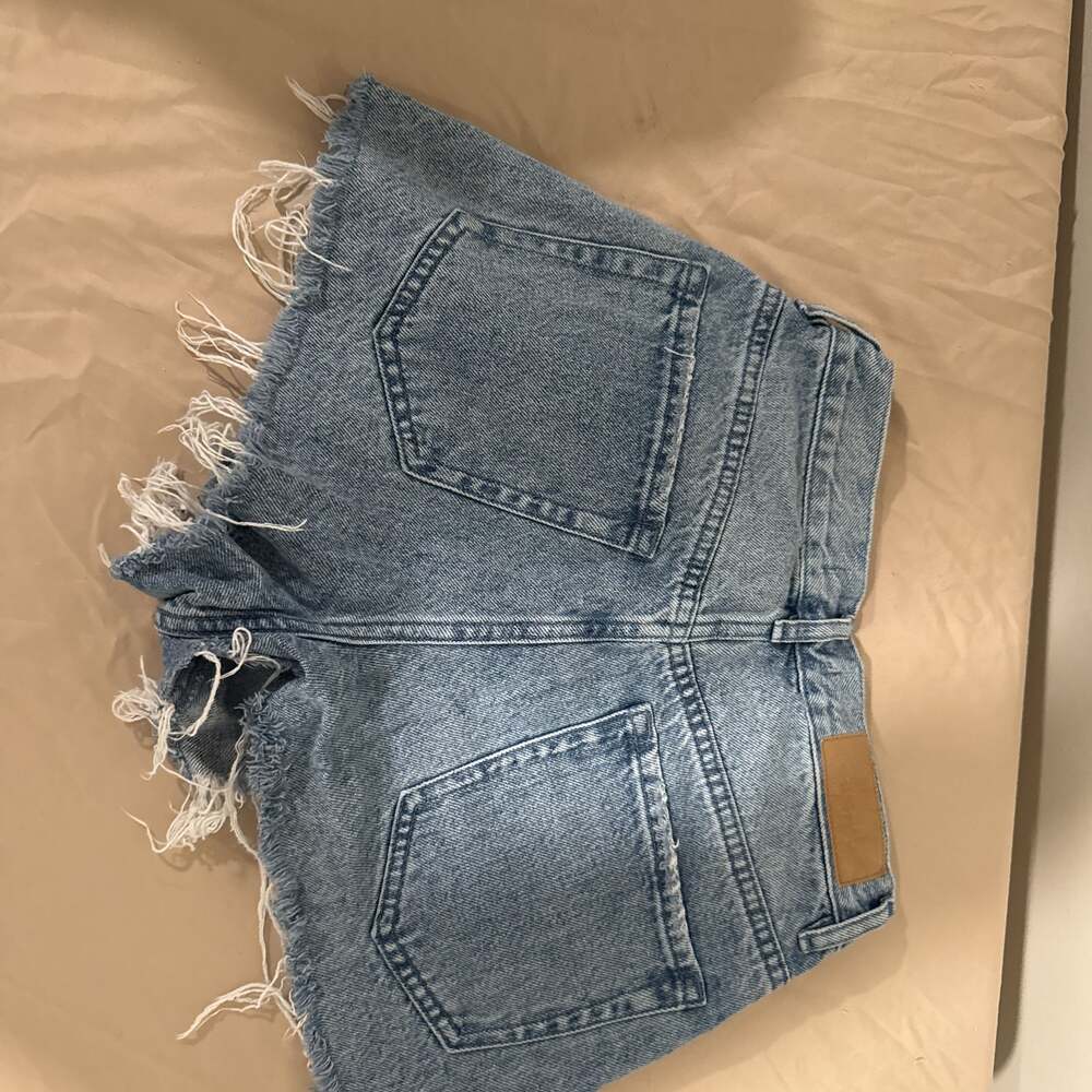 PacSun - Picture 2 of 3
